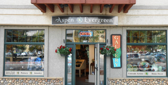 Featured Gallery: Aspen and Evergreen – Estes Park, CO