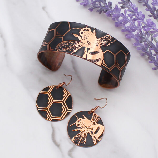 Bee in Hive Copper Jewelry Set